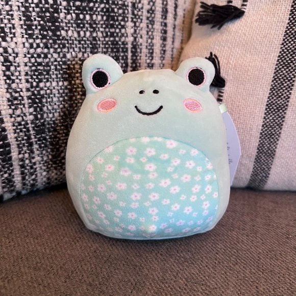 Squishmallows Toys Fritz The Floral Belly Frog Squishmallow 223